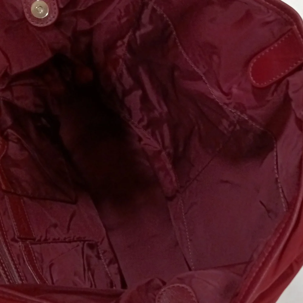 Cole Haan color not